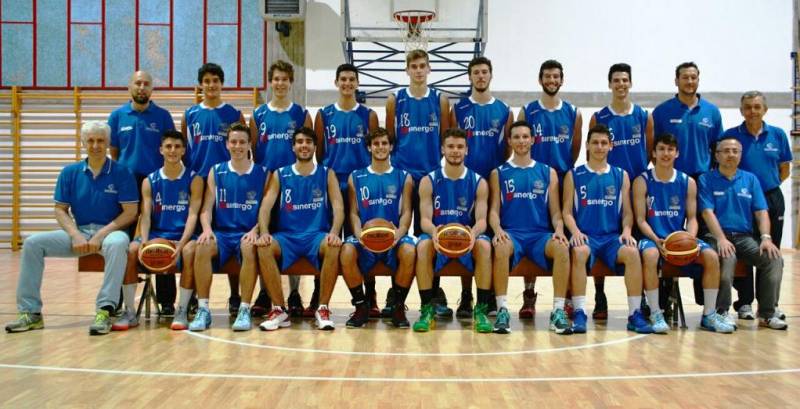 Foto squadra Junior Basket Leoncino 2015