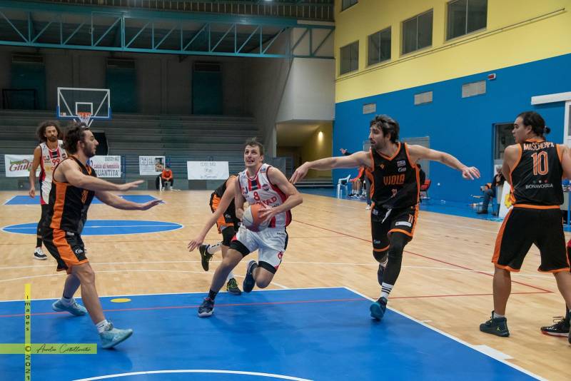 Monopoli-CJ Taranto: "Vietato sottovalutare il match" Monopoli-CJ Taranto: "Vietato sottovalutare il match"
