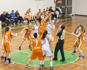 Bc_Bolzano_Libertas_Sporting_School_udine_finale_g1_playoff_basket_a3femm.jpg