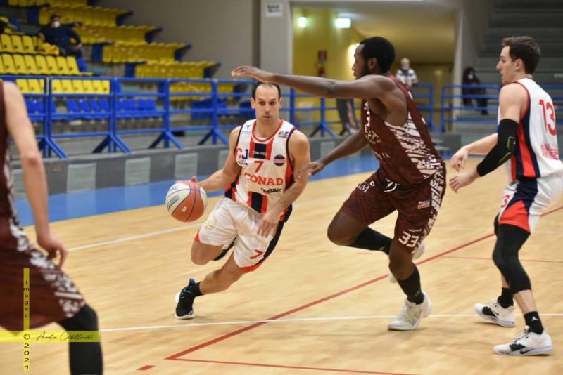 Coach Olive: "Sarà una bella battaglia!" Coach Olive: "Sarà una bella battaglia!"