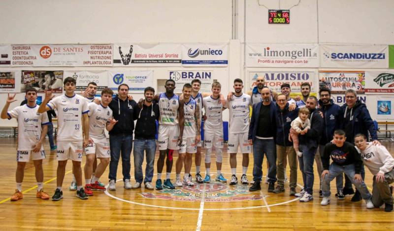 La Brain Dinamo Brindisi inizia al meglio la seconda fase: vittoria contro Messina per 77-68