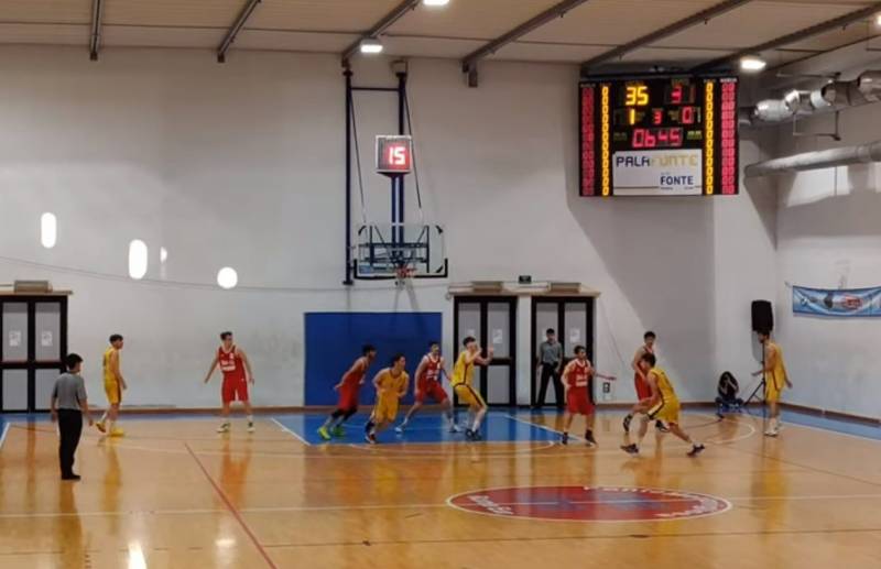 Gara 1 Primo Turno Playoff | Fonte Roma Basket - Roma Eur 78-57 
