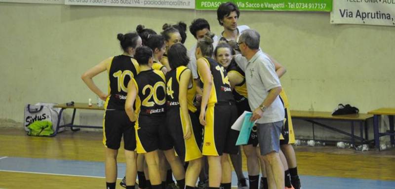 Finali_Nazionali_Under17_femminili_2015_Schio_San_Martino_di_Lupari_71-54.jpg