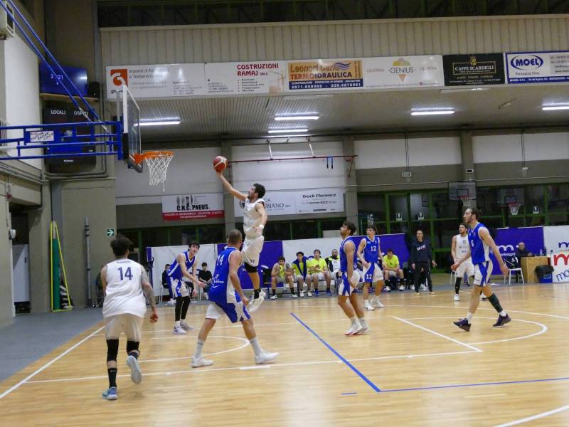 Quinto successo di fila per il Basket Montesport 