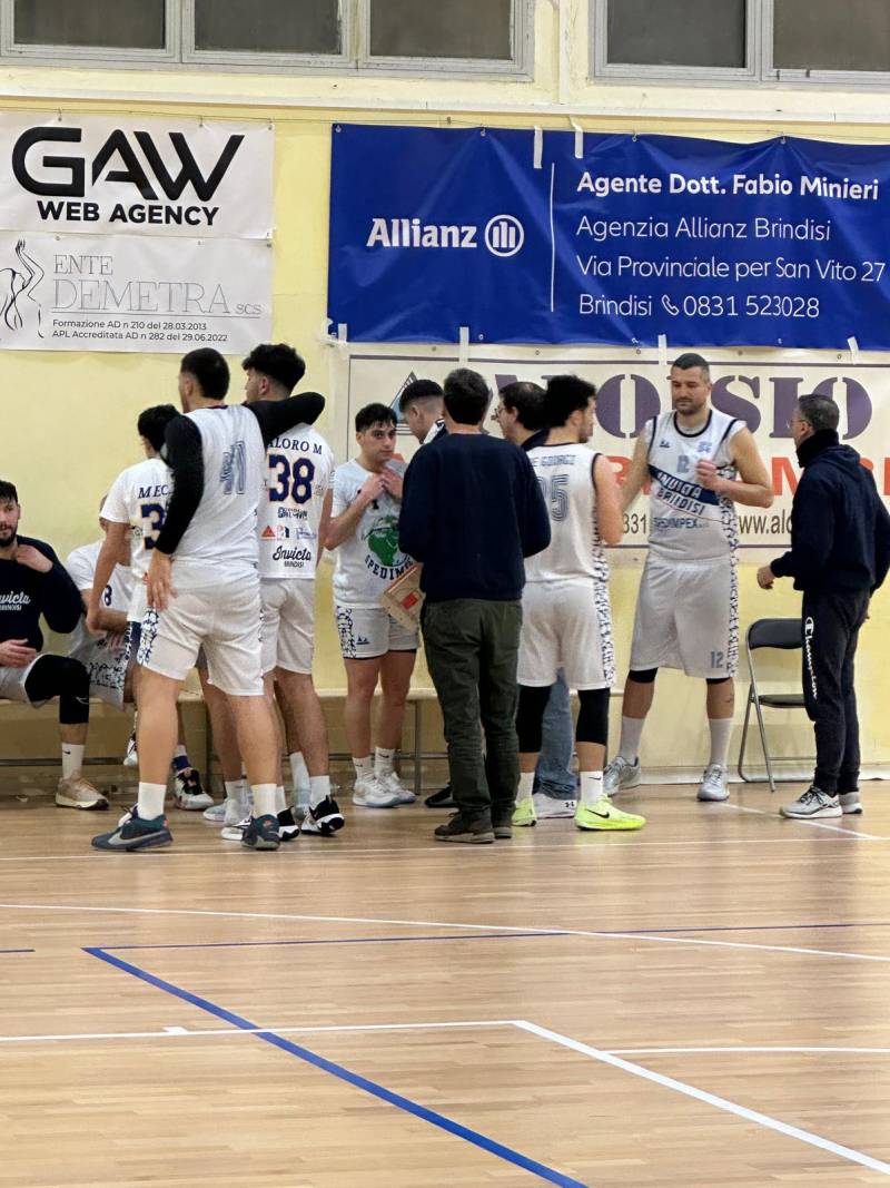 Pielle Matera - Spedimex Invicta Brindisi 73-78 