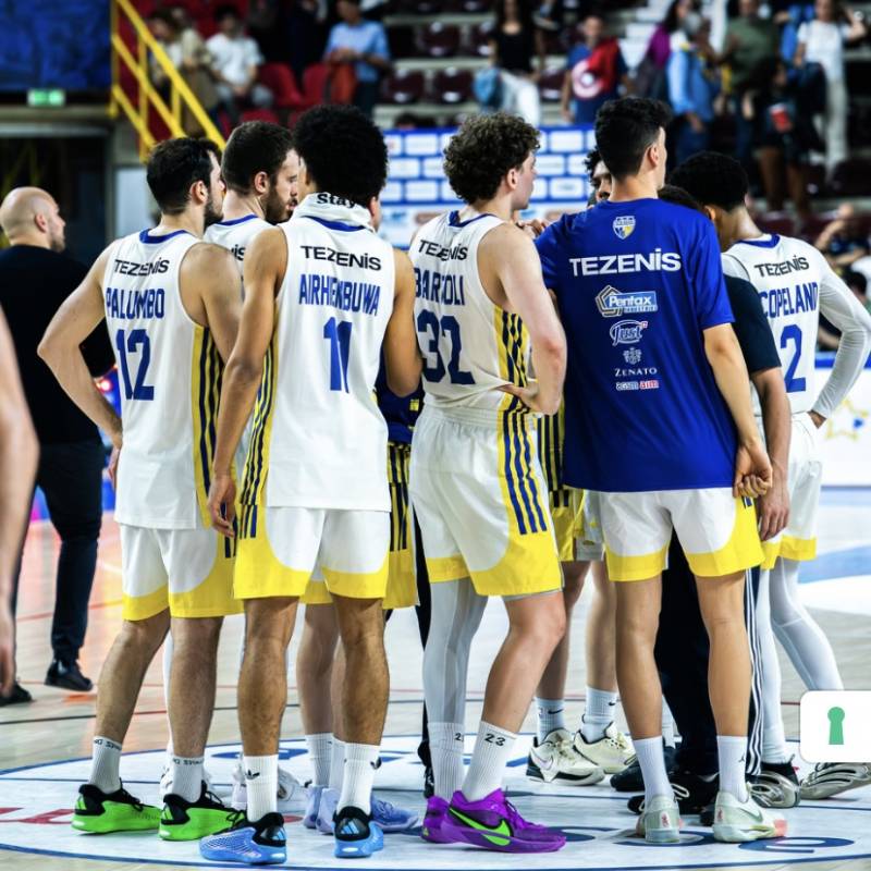 Tezenis Verona – Carpegna Prosciutto Basket Pesaro 81-85 