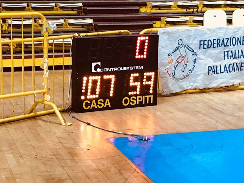 La Pallacanestro Viola vince la decima contro il Basketball Lamezia 