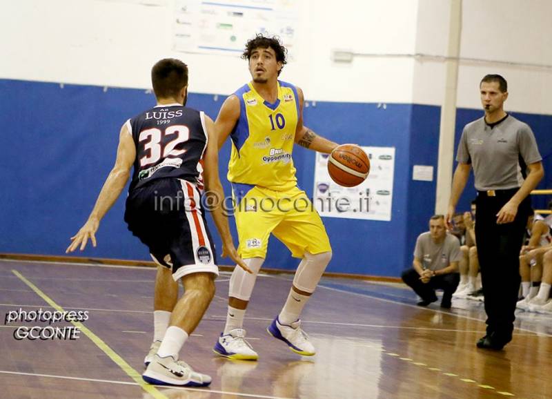Pozzuoli fa suo il derby contro Napoli centrando la prima vittoria stagionale Pozzuoli fa suo il derby contro Napoli centrando la prima vittoria stagionale