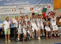 Virtus_Bologna_Campione_d_Italia_2015_Under_14_Bormio.jpg